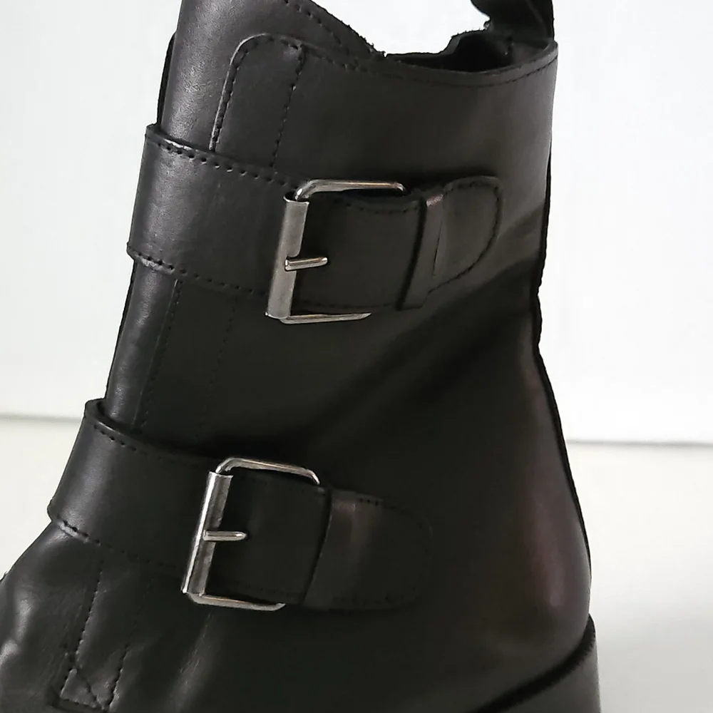 Emanuele Crasto Black Leather‎ Buckle Boots 38 US 8 Made Italy Mob Wife Moto